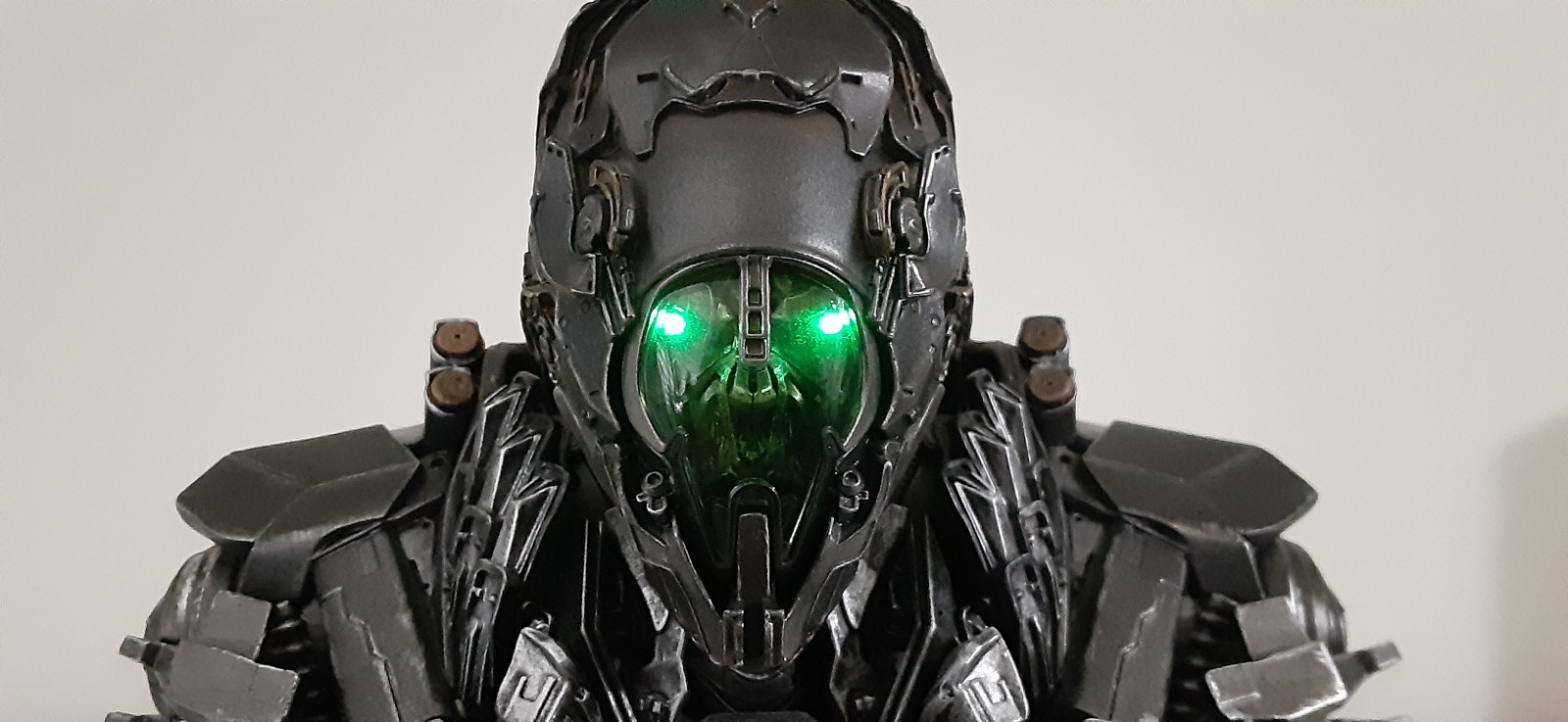 Preowned Prime 1 Studios Lockdown Bust Transformers Age Of Extinction