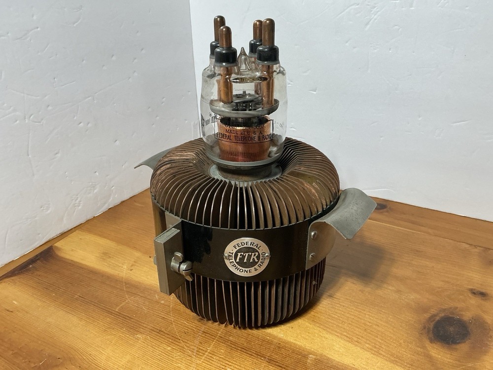 Transmitting tube FEDERAL TELEPHONE & RADIO 5667/889RA JAN-CFT-5667 15,000 kW