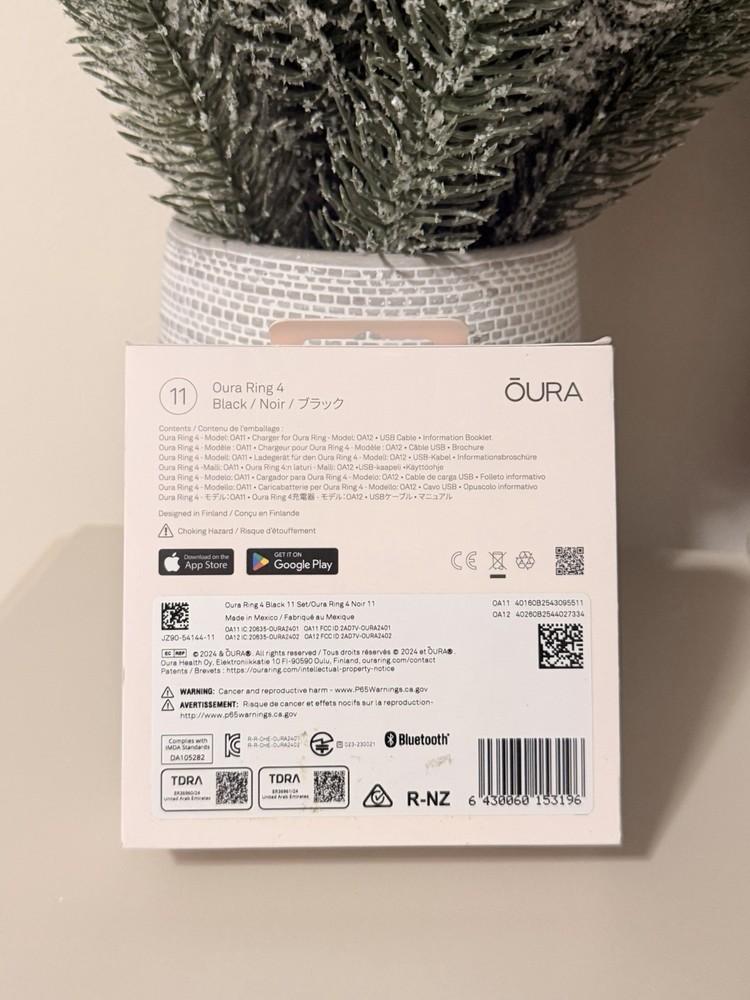 Oura Ring 4 Black - Size 11