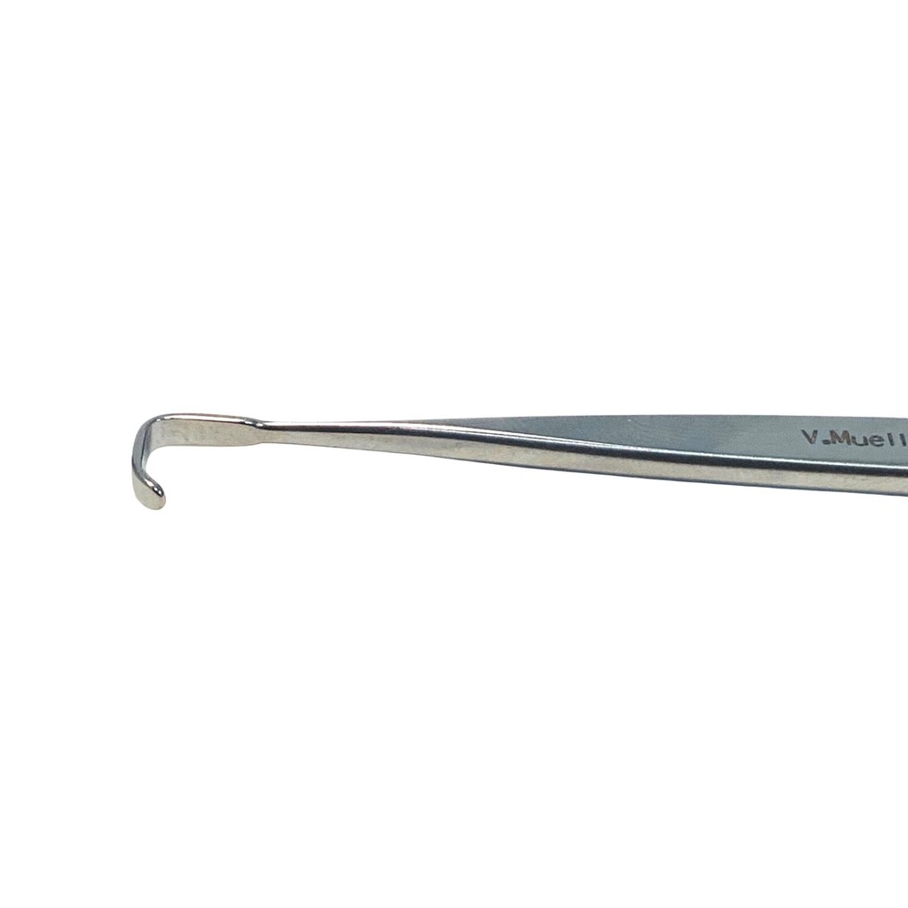 V Mueller REF 109 0S930, DOUBLE ENDED RETRACTOR