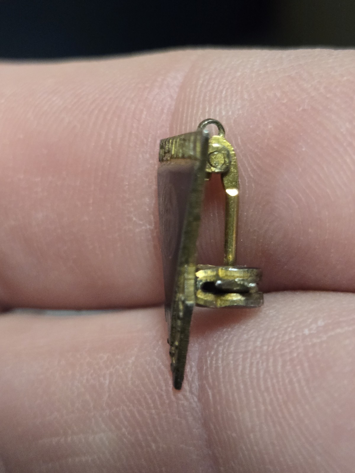 2 Vintage rare old WWII 83rd Infantry Division Thunderbolt DI Unit Crest Pin Lot