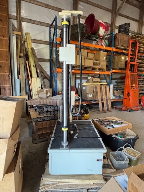 SINTECH (MTS) Compression / Tensile Material Testing Machine – Lab Quality