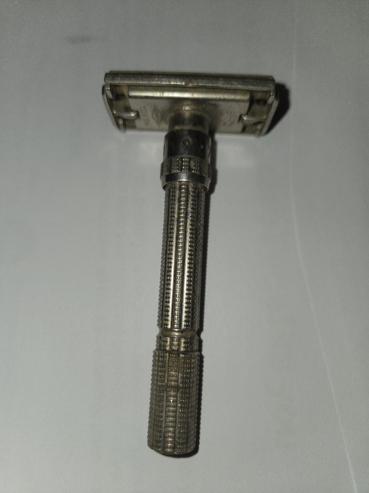 1963 Gillette Slim Adjustable 1-9 DE TTO Razor Date Code I1