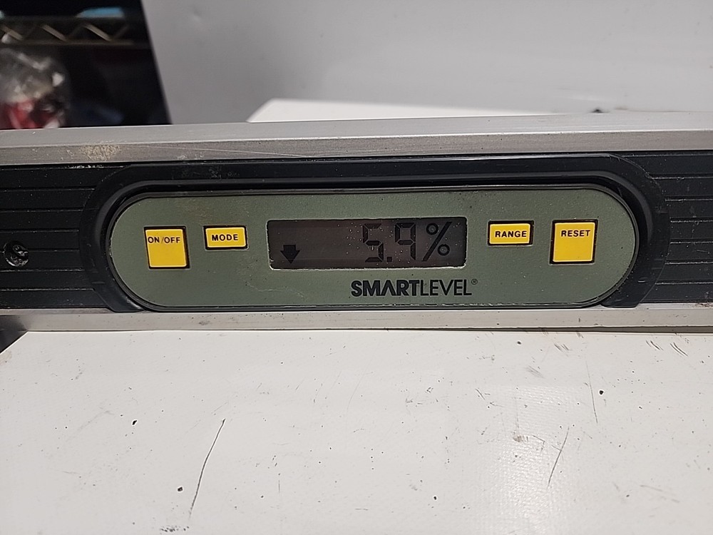 Wedge 48 inch digital smart level Works