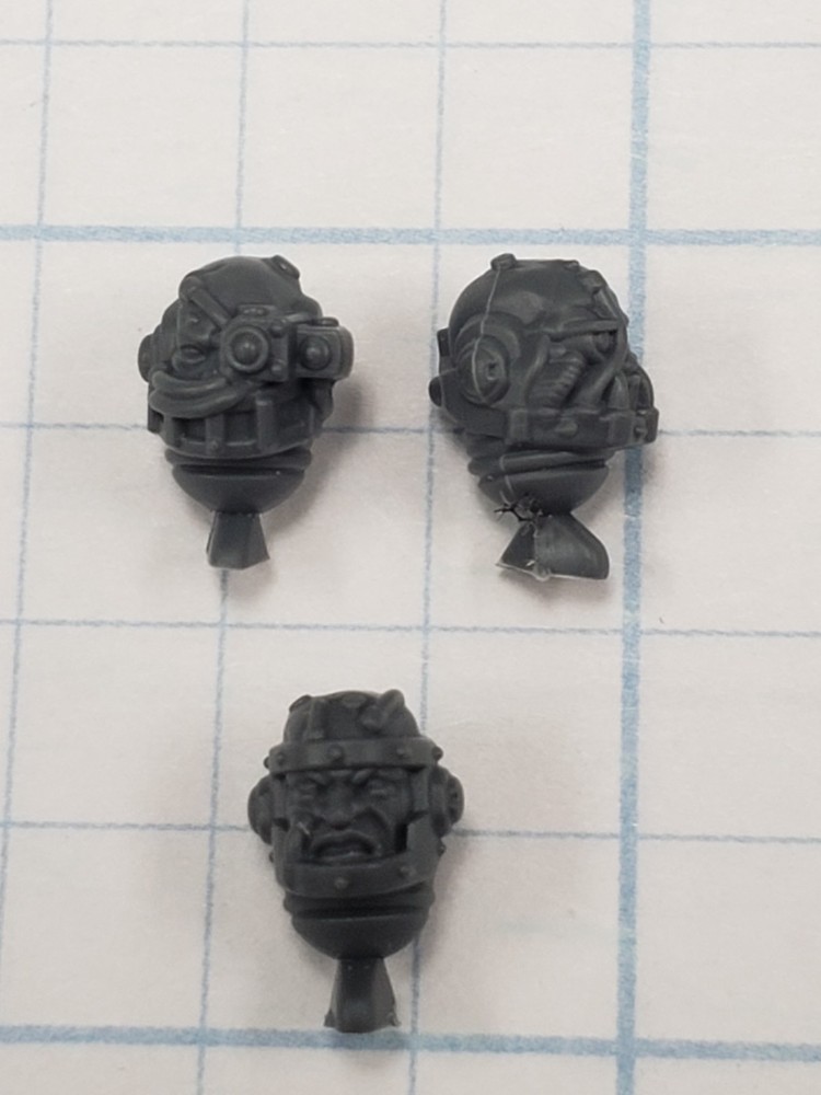 Warhammer 40k Iron Warriors Bits Upgrades Bionic Bare Heads x3 Set #12