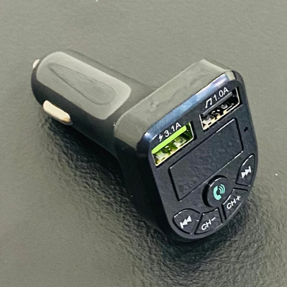 Car Bluetooth FM Transmitter Wireless Adapter Hands Free Dual USB