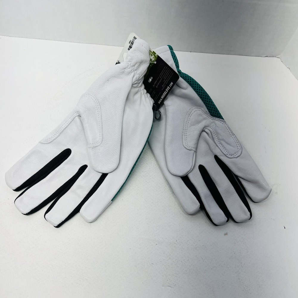 Natural MUD Gloves