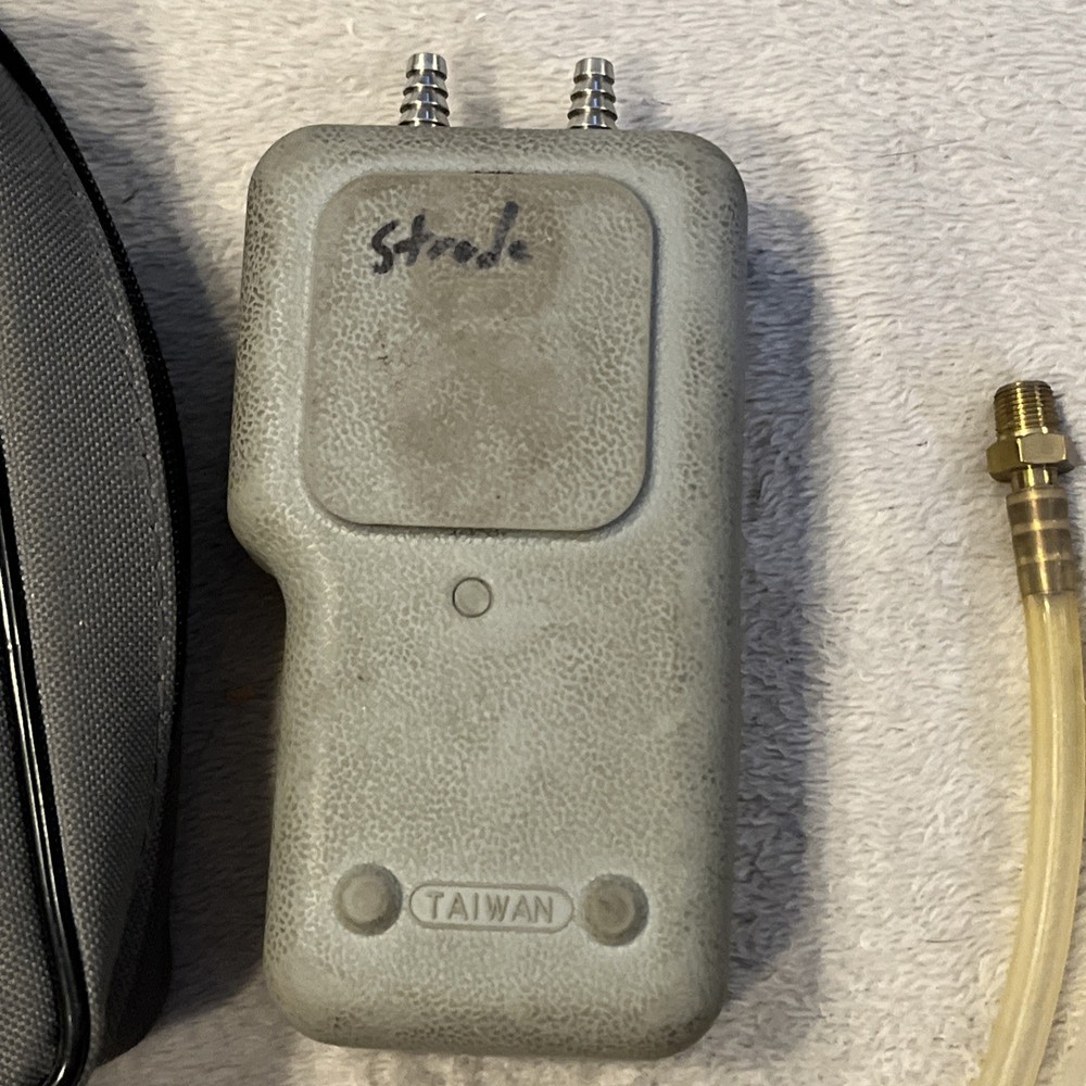 UEi Test Instruments EM201B Dual Input Differential Manometer