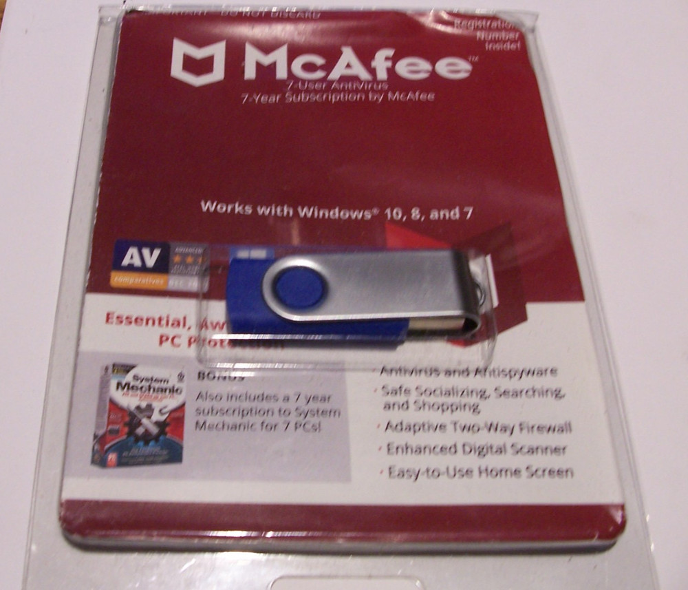 McAfee 7 User AntiVirus 7 Year Subscription on USB, USED