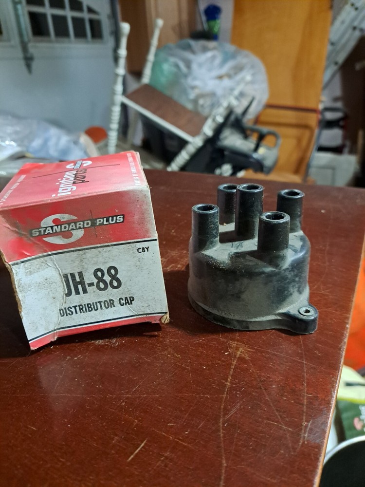 STANDARD PLUS JH-88 DISTRIBUTOR CAP