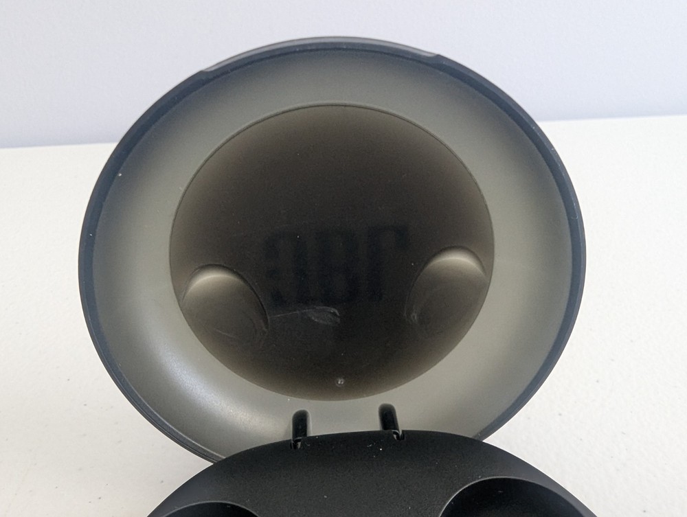 JBL Free Charging Case ONLY Wireless Earphones Black Bluetooth Replacement
