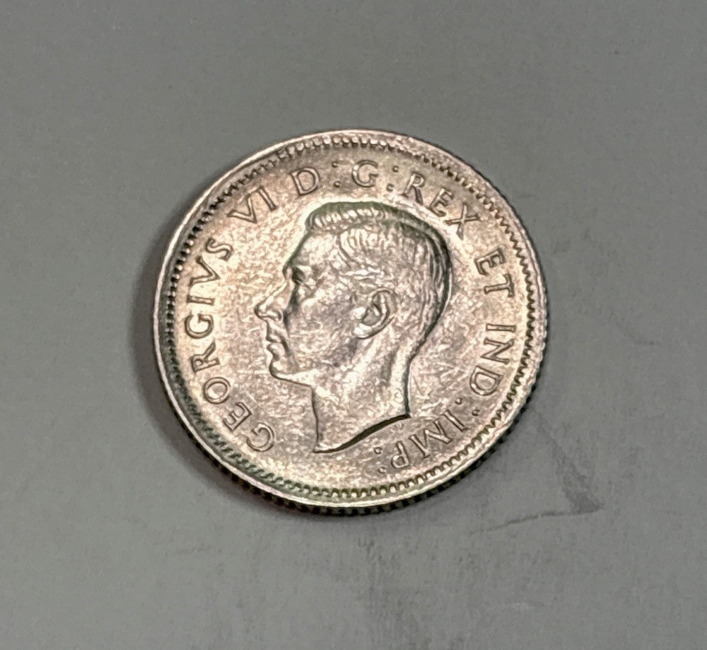 1937 Canada Silver! 10 Cent Coin! Better Date! ENN Coins
