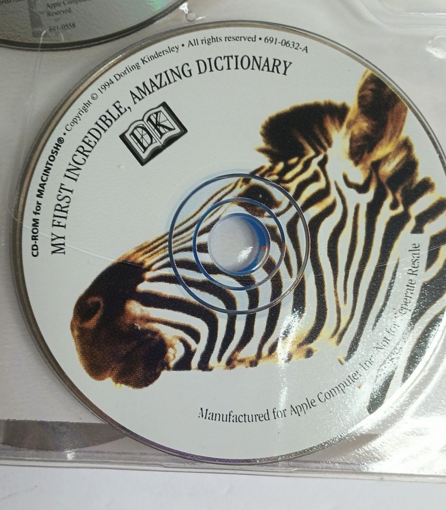 Macintosh 1995 Compact Disc Folder Performa 7.5.1 CD 6300 Apple Software Kids