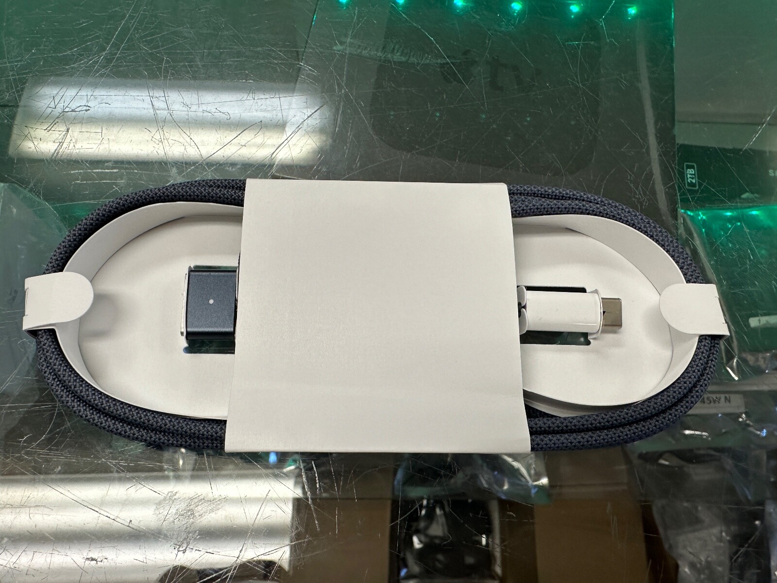 Genuine Apple USB-C to MagSafe 3 Cable (2 m) 2 Meter -Midnight- New - MPL43AM/A