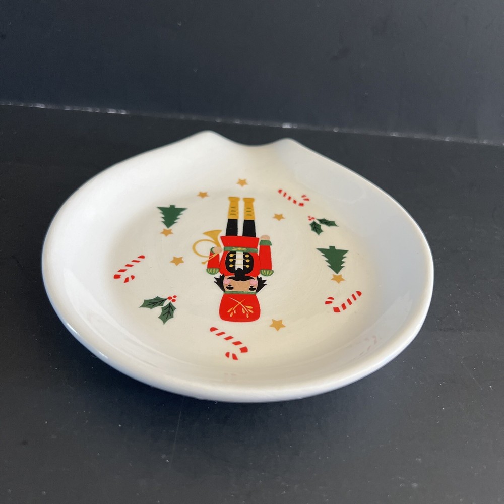 Christmas Holiday Nutcracker Spoon rest Ceramic Decorative Kitchen NEW