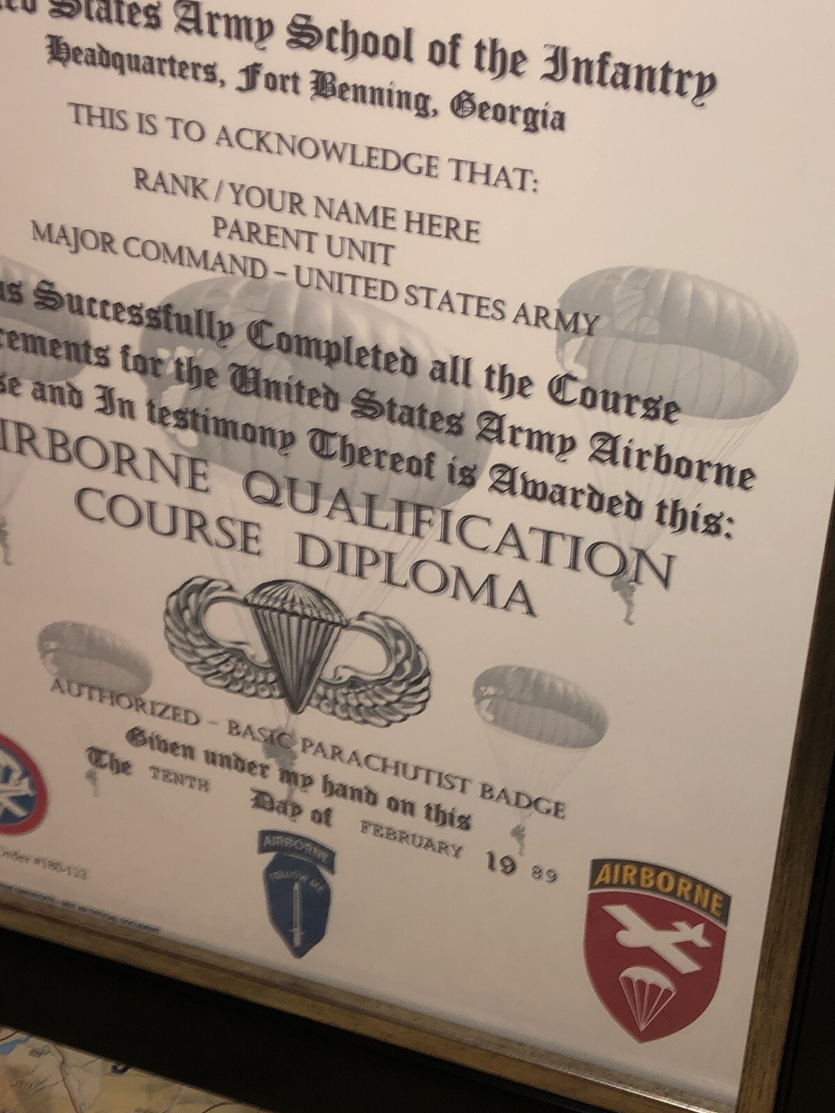 AIRBORNE QUALIFICATION COURSE DIPLOMA (COMMEMORATIVE CERTIFICATE)