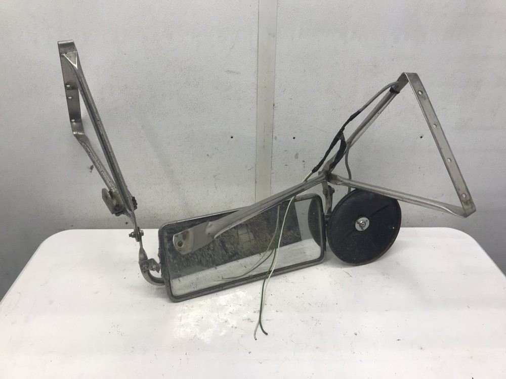 1985-2000 Freightliner FLC112 POLY/STAINLESS Left/Driver Door Mirror - Used