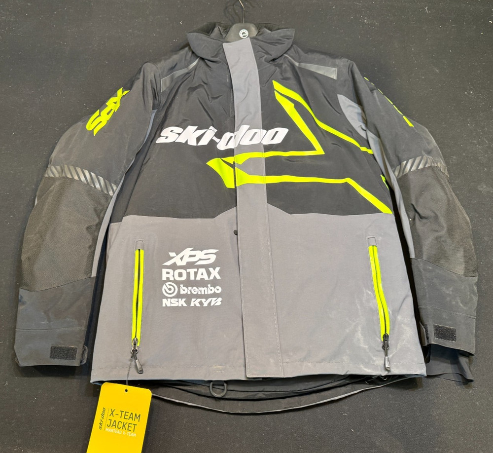 SKI-DOO  X-TEAM SNOWMOBILE JACKET  SIZE MEDIUM