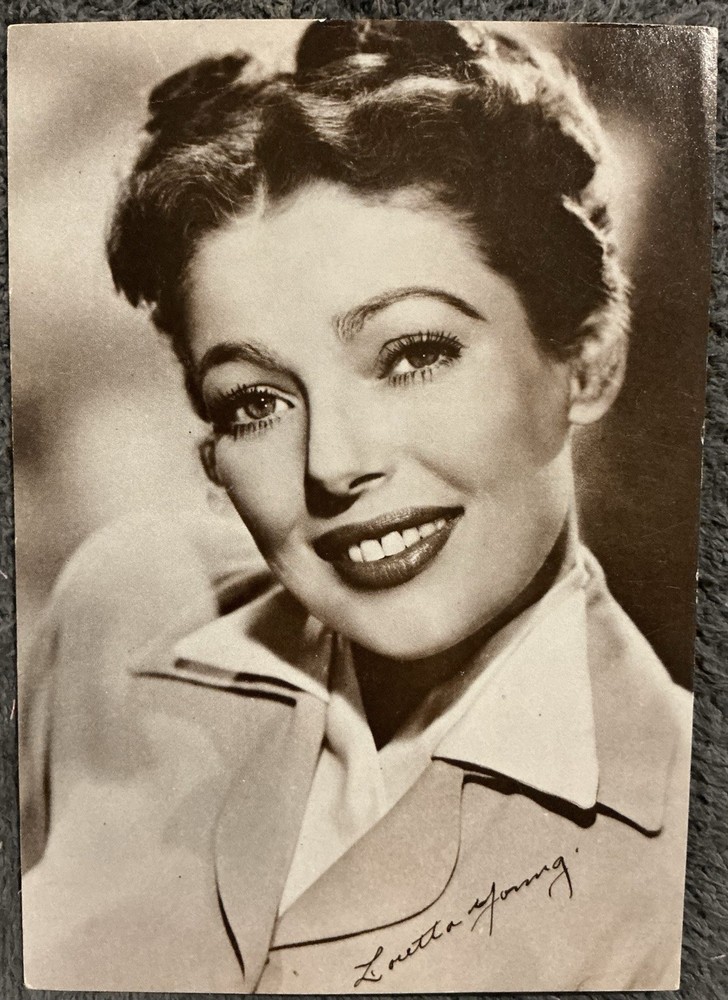 Loretta Young Large 7 X 5 Inch Postcard