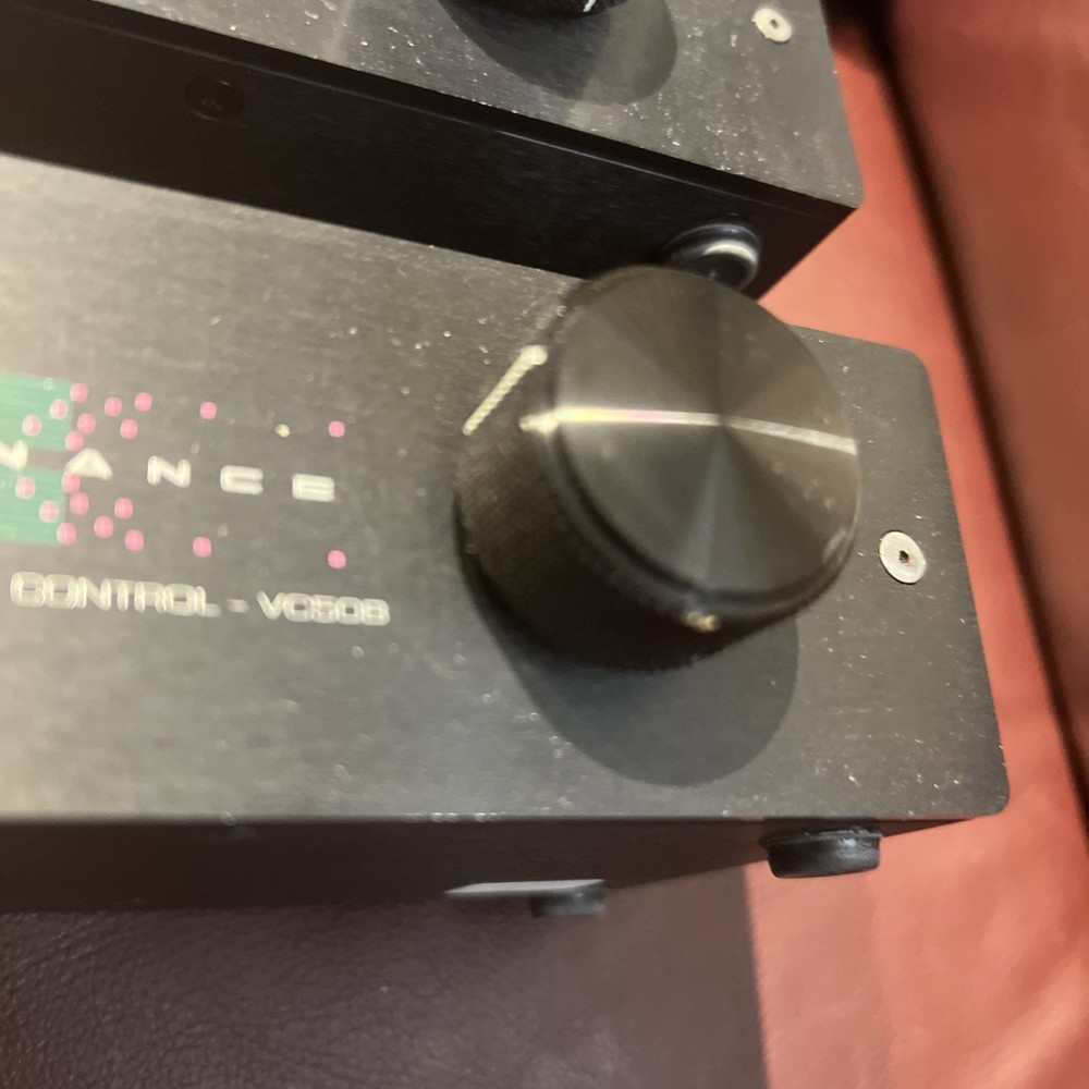 Sonance VC50B speaker-level stereo volume control