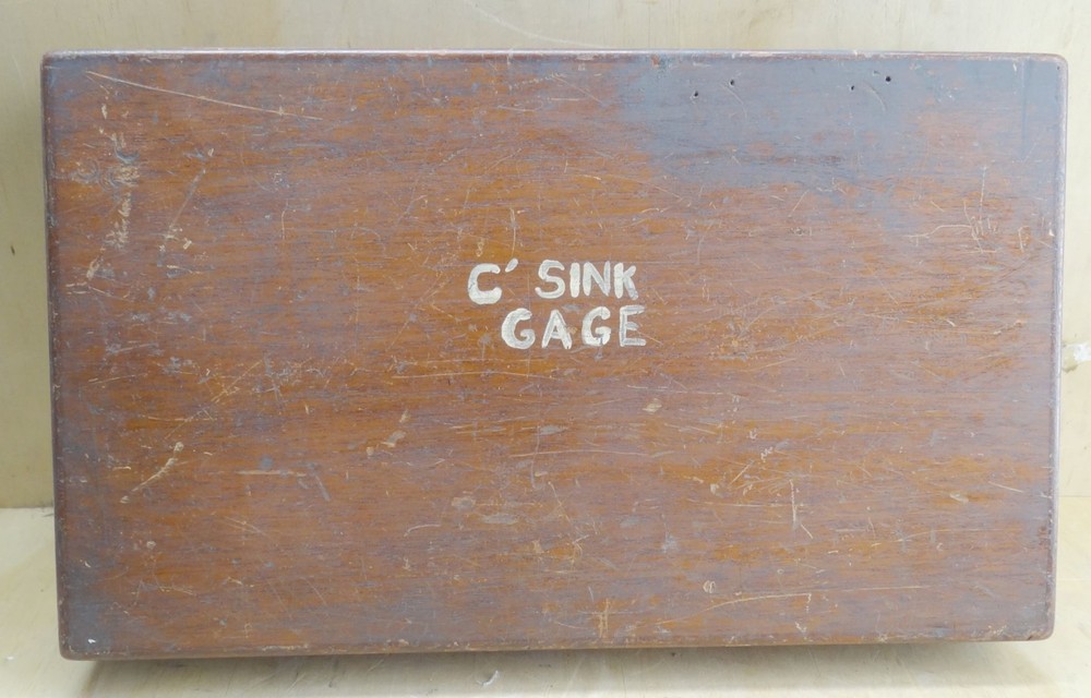 PRATT & WHITNEY TAPERLOCK SET IN WOOD CASE 5 COUNT