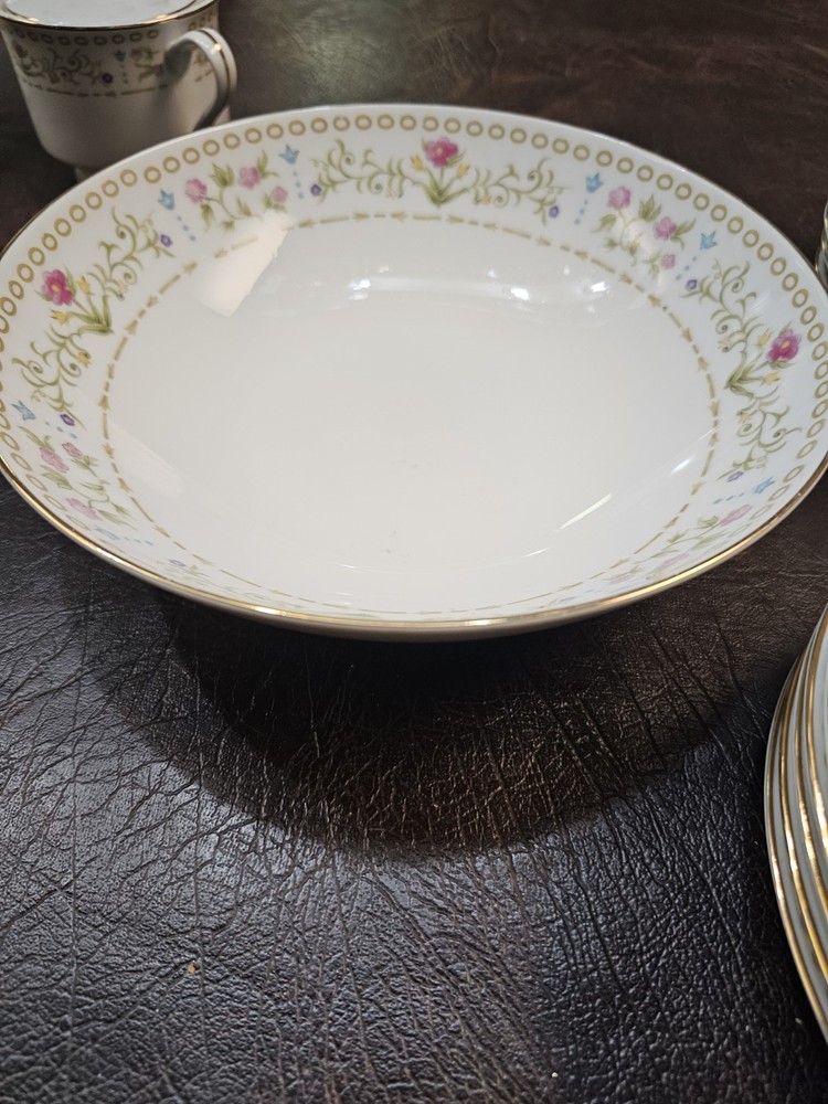 Floral Inspirations 8004 Classique