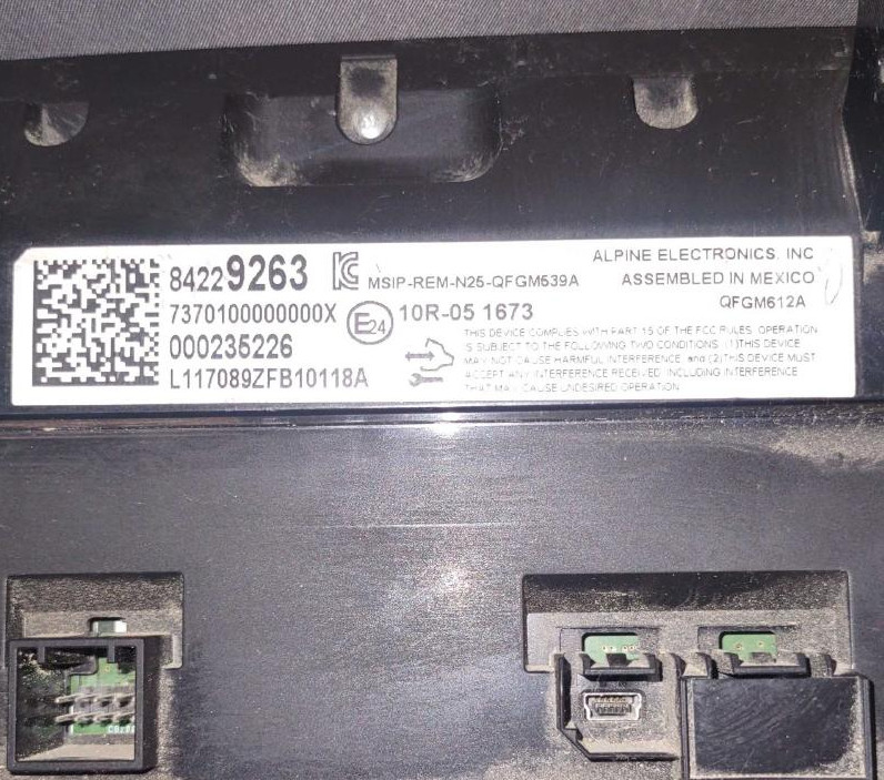 2017 Chevrolet Camaro Dash Mounted Radio Display and Control Panel