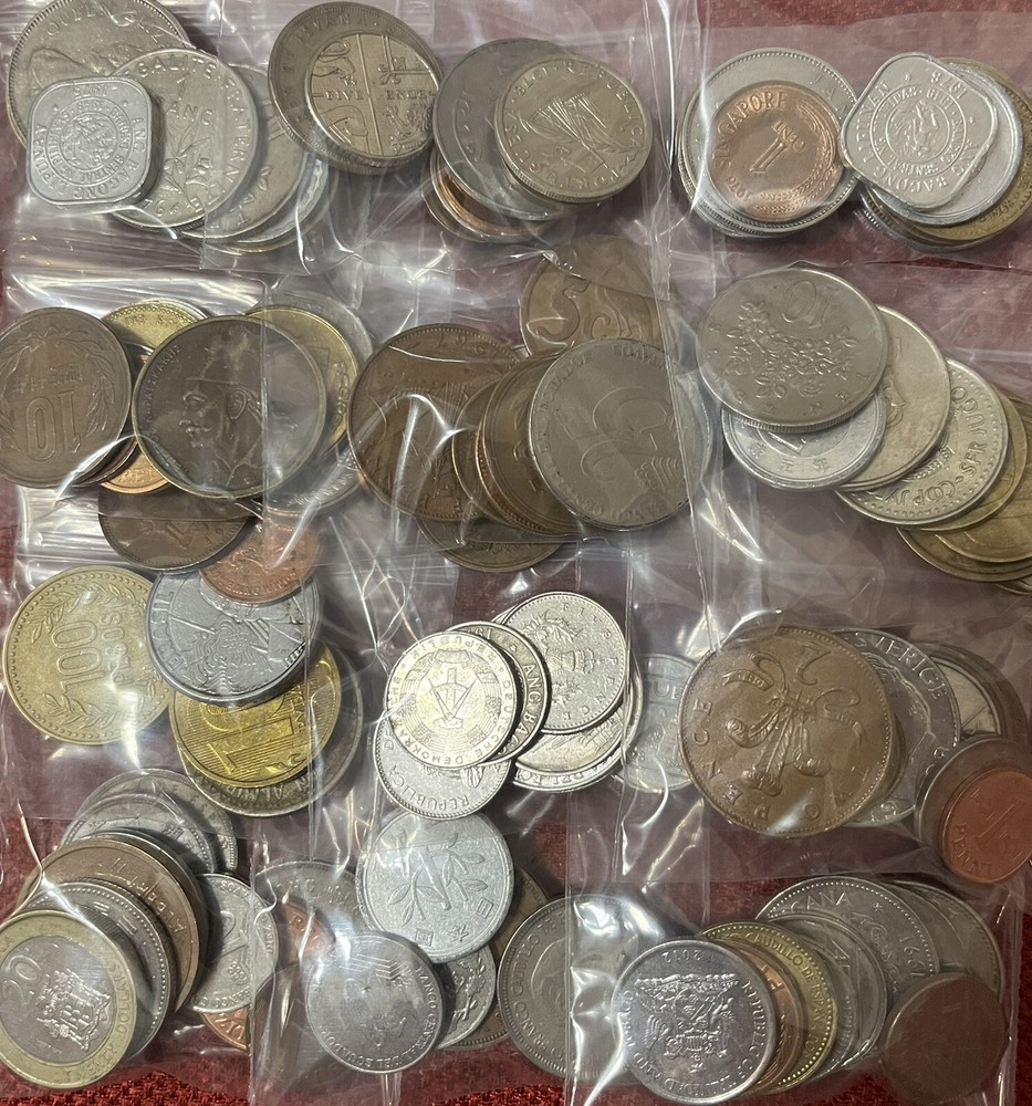 25 world coins. All different. No culls. All problem free