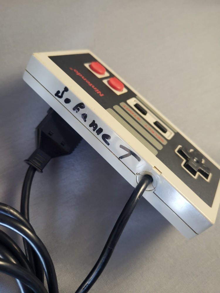 Nintendo NES Console - NES-001 - Cords & Controller - Tested - Pins Cleaned!