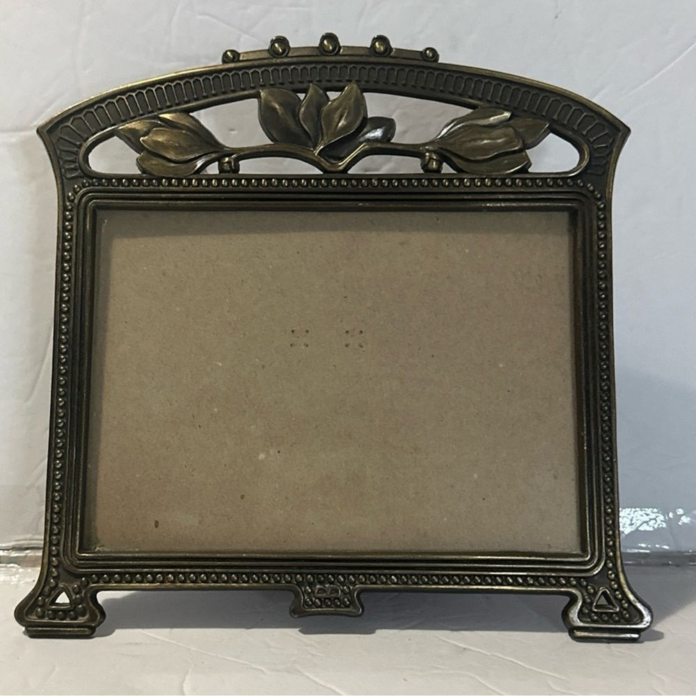 Elegant Bronze Photo Frame