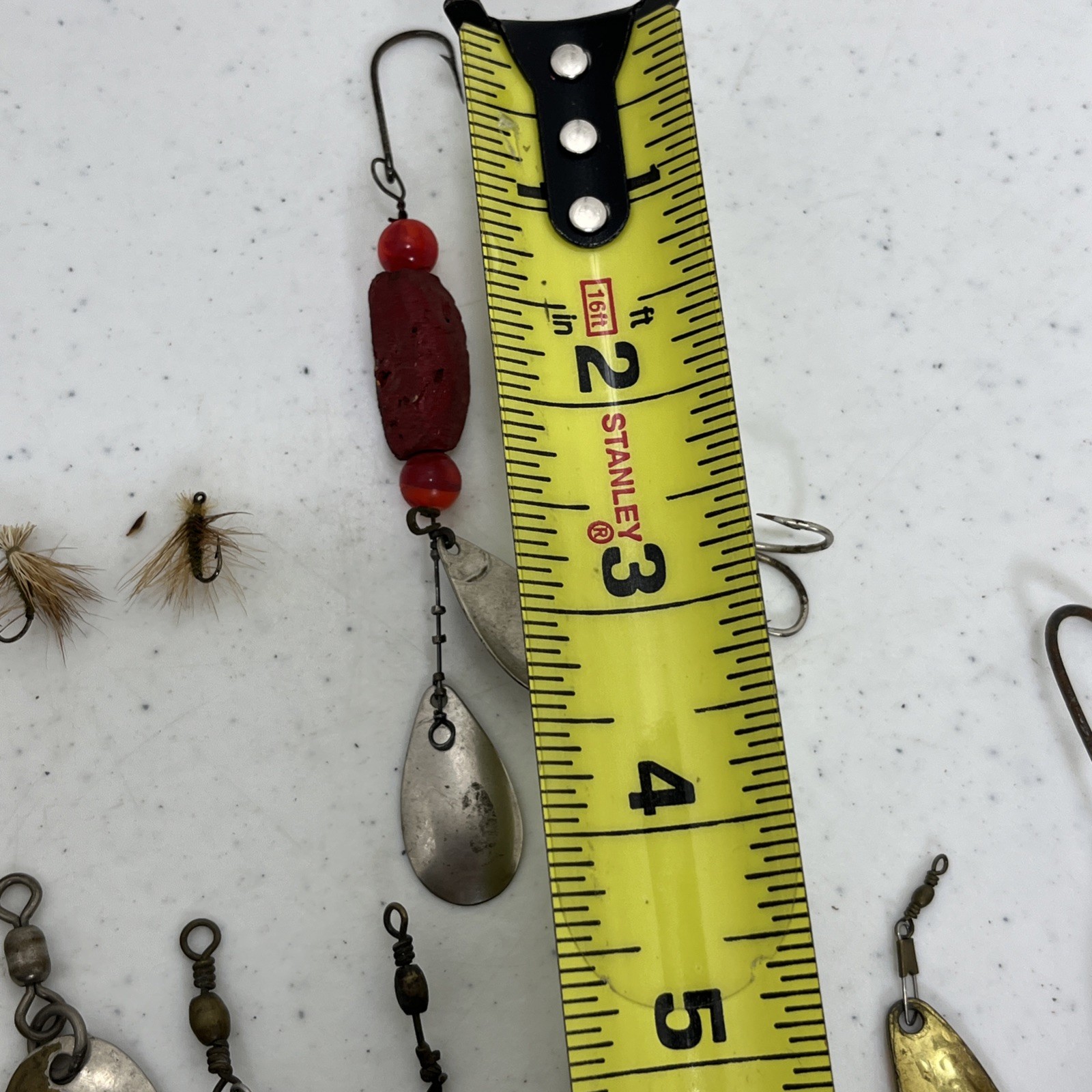 Lot of Vintage Fishing Tackle Spoons Spinners Swivels Hooks Lures Lot of 15