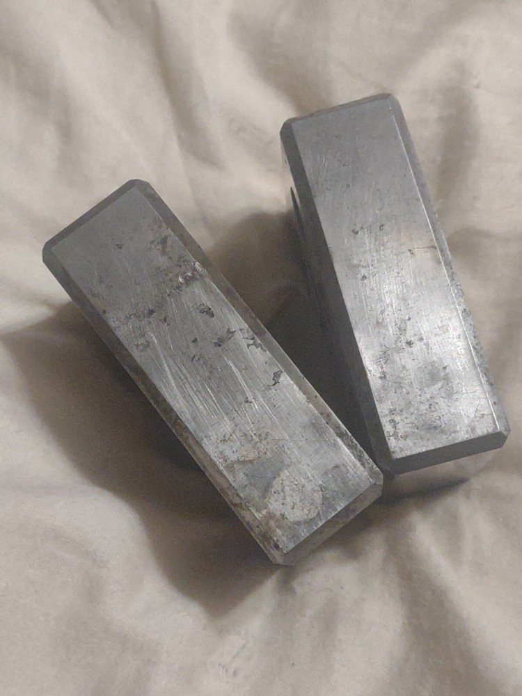 1 Matched Pair 1-2-3 Blocks 6 Holes
