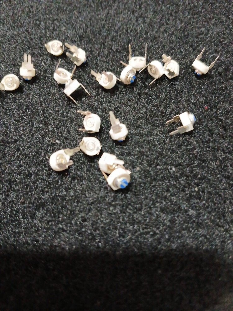 20 Johanson Blue Ceramic Capacitors Trimmer
