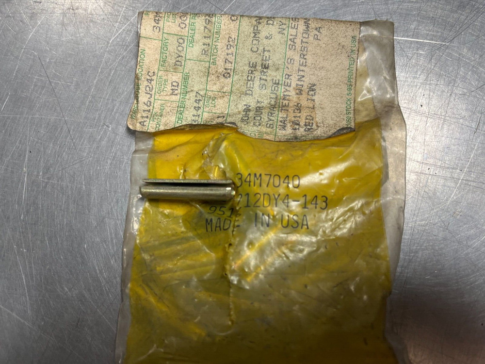 34M7040 OEM John Deere Spring Pin