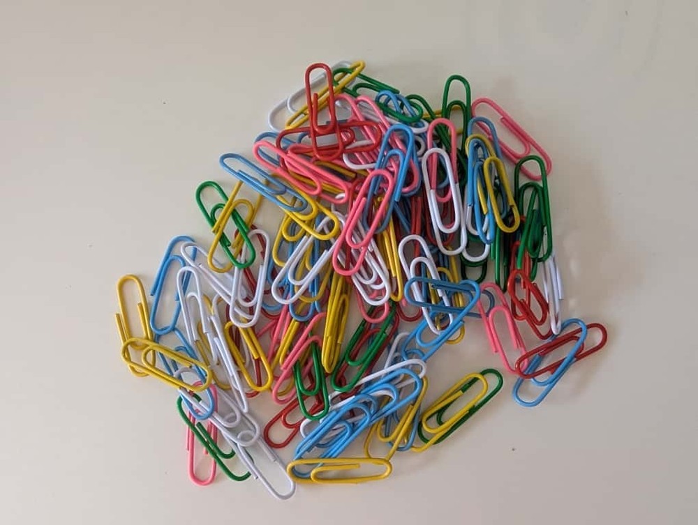 Vinyl Paper Clips 28mm 120 Pcs/box Assorted Colour Study Documentation