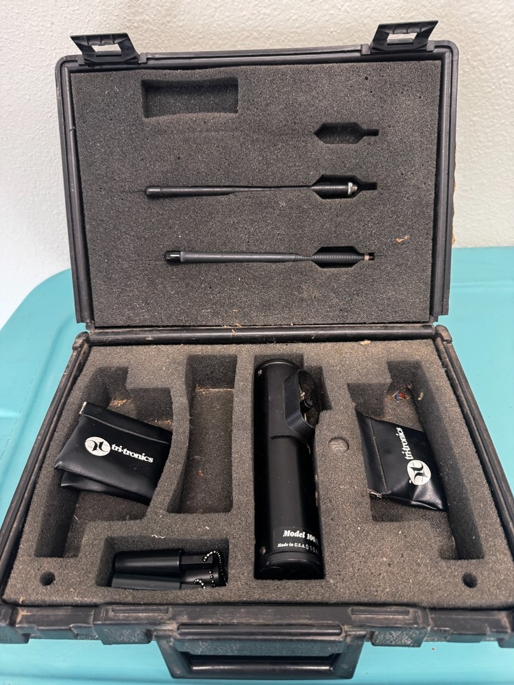 Tri-Tronics The 100 LR Lite 1-Dog Remote Trainer System