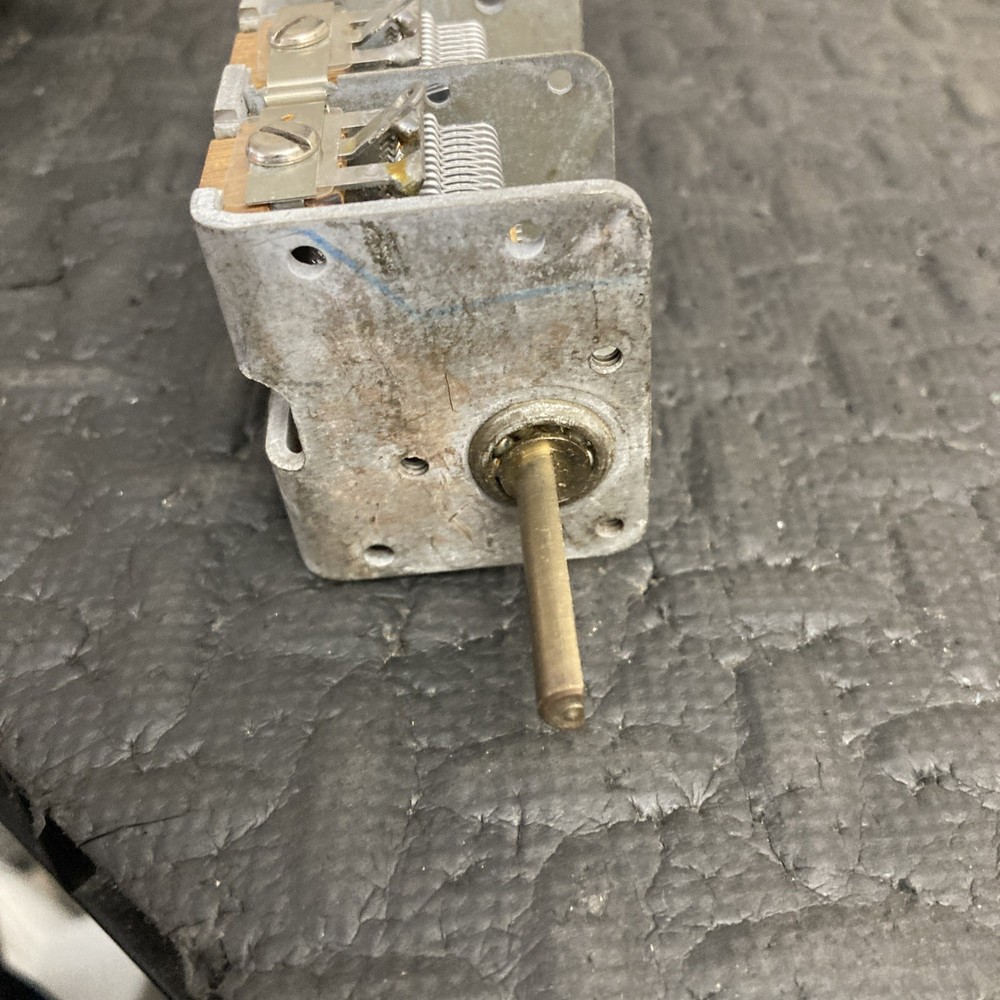 Air Variable Capacitor