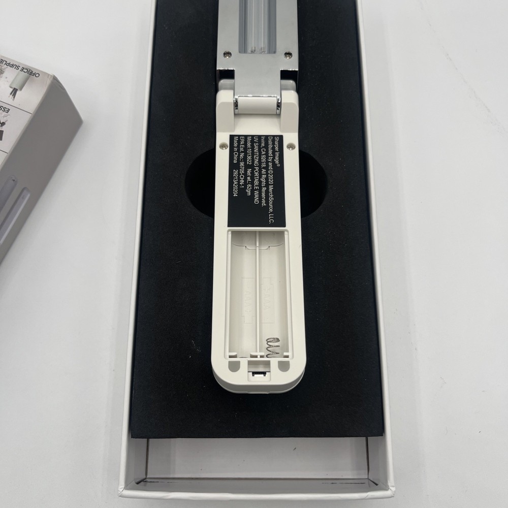 SHARPER IMAGE UV Light Portable Foldable Open Box