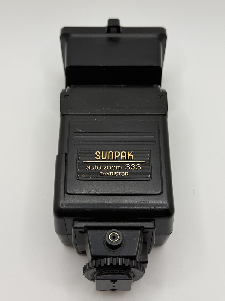 Sunpak Auto Zoom 333 Thyristor Electronic Flash Shoe Mount - Black - Untested