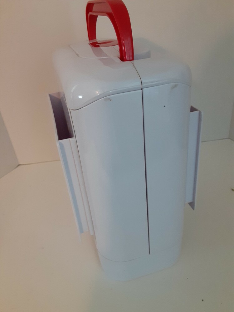 Pre-owned Singer Sew Essentials Storage System. Please Read Description