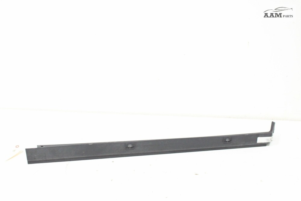 2018-2024 FREIGHTLINER CASCADIA REAR LEFT SIDE SLEEPER BLUNK PAN SUPPORT OEM