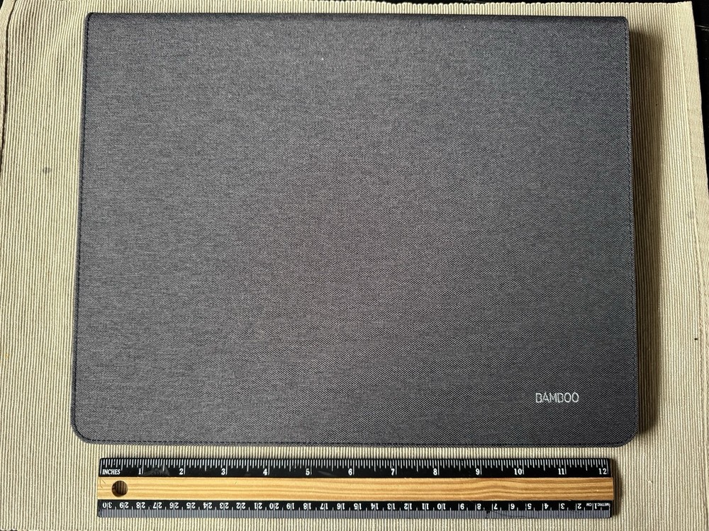 Wacom Bamboo Folio L A4 compatible smart pad dark gray