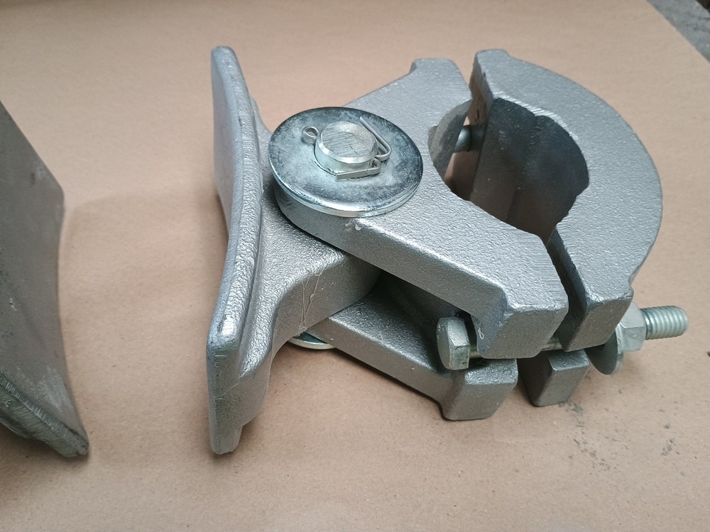 GRACO 206537 RAM PUMP Drum Clamp Set