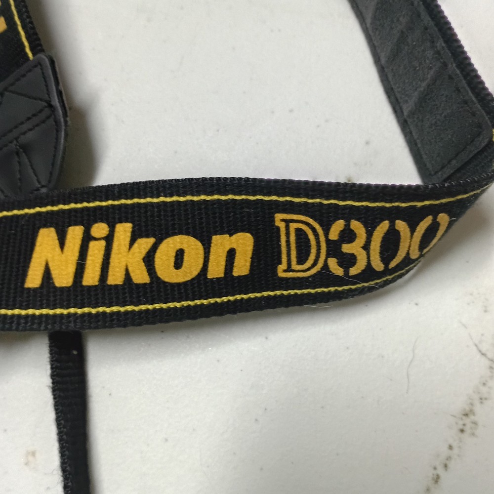 NIKON D300s CAMERA NECK STRAP , AN-D300s