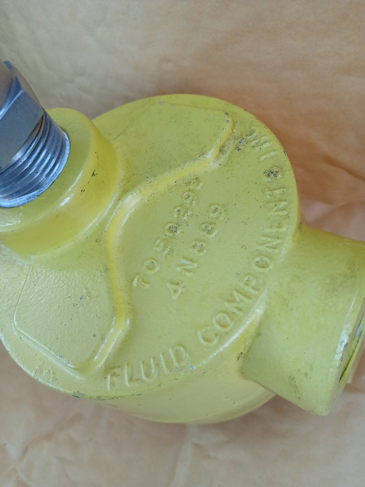 Fluid Components Inc. - P/N: 29/30 - Flow Transmitter