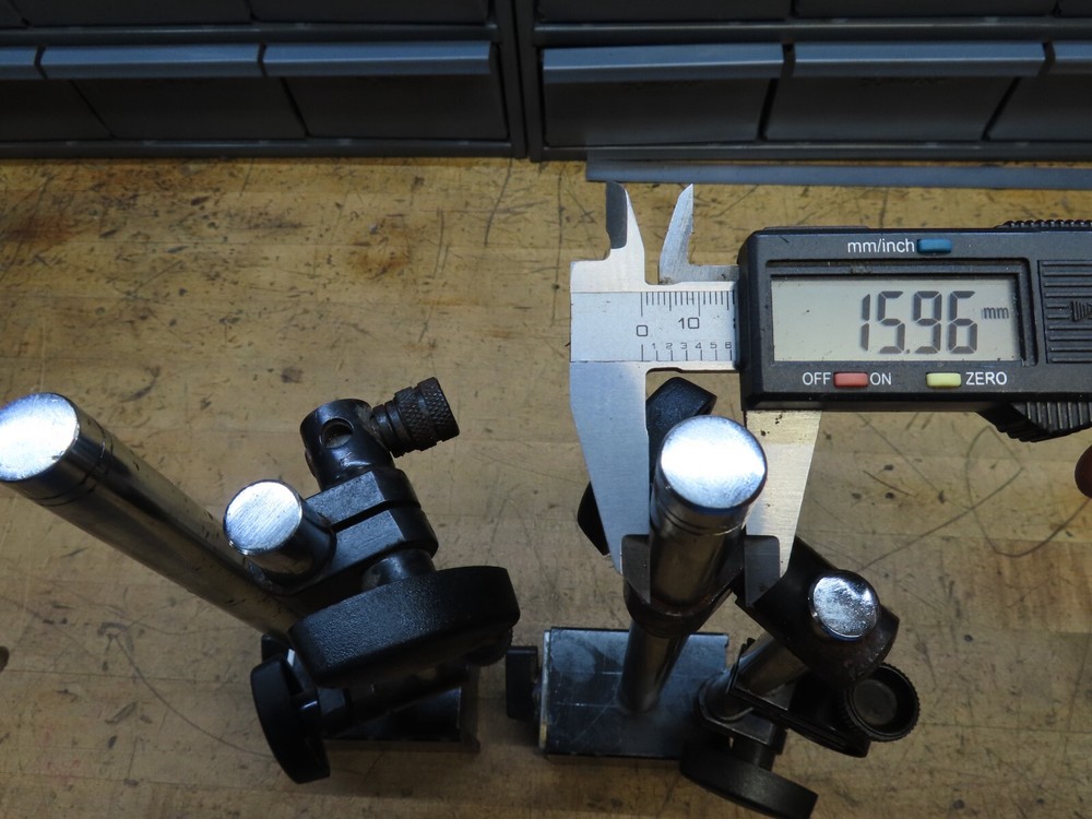 Eclipse on/off magnetic indicator base with fine adjust 14 & 16mm rods (@D64)