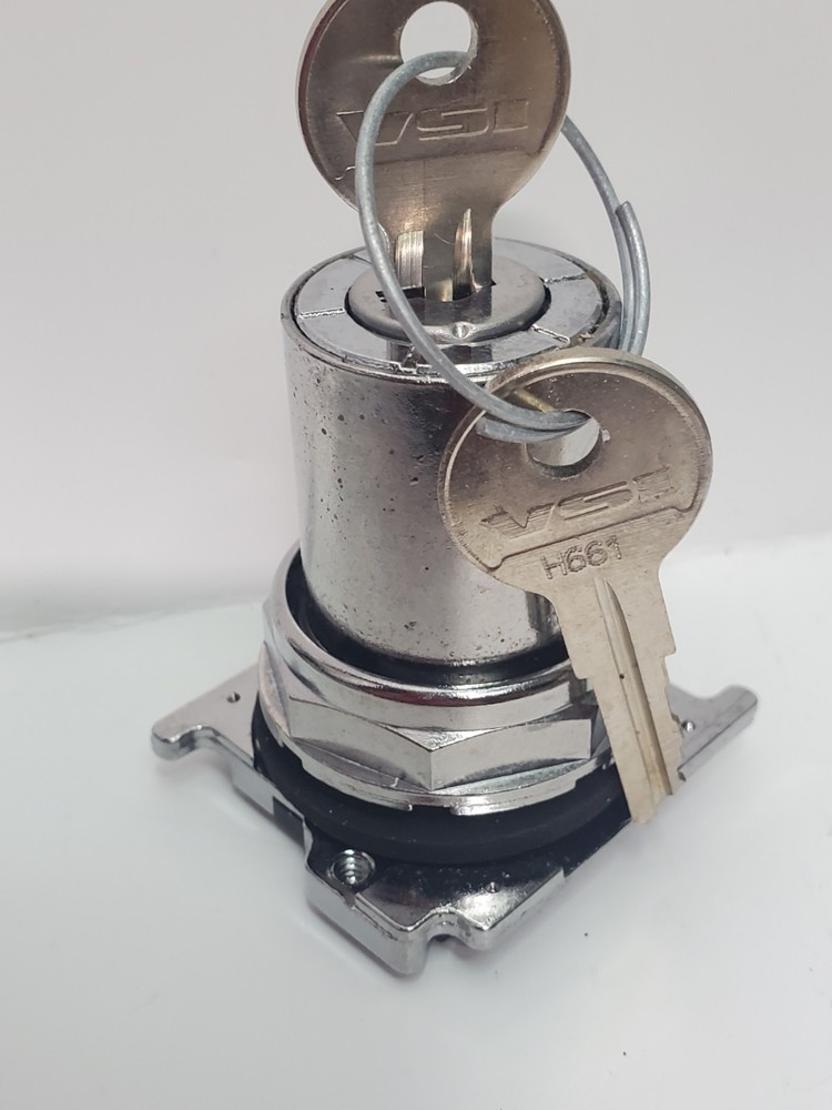 Eaton/Cutler-HammerKey Selector Switch 2 Position Maintained