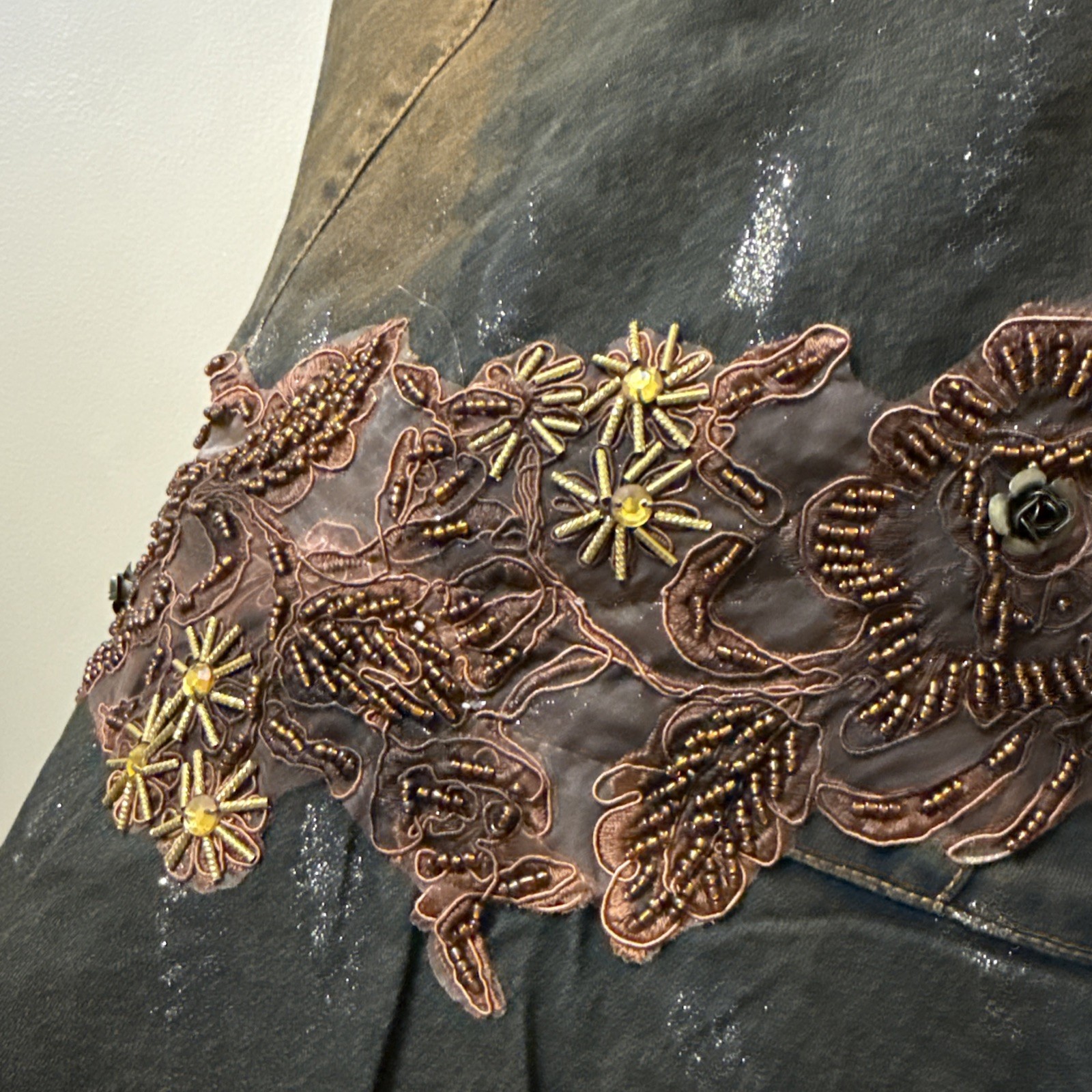 Women’s Brown Denim Cotton Stretch Boho Beaded Lace Zip Size M(6-8) Skirt 3716