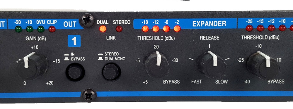 Symetrix 425 Dual Compressor/Limiter/Expander -2-Channel VCA Dynamics Processor