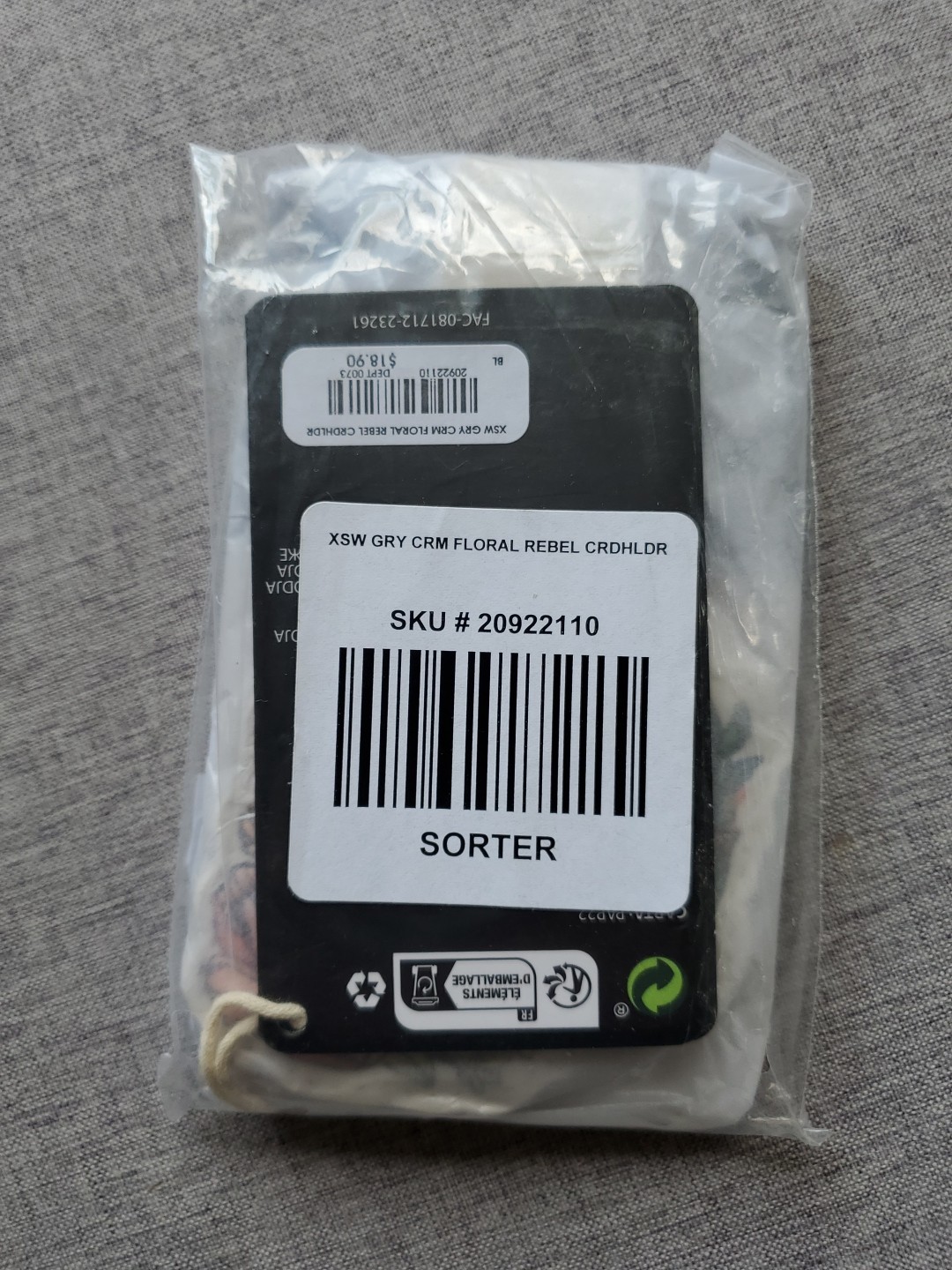 Loungefly Star Wars Gray and Cream Floral Rebel Cardholder ID holder NEW